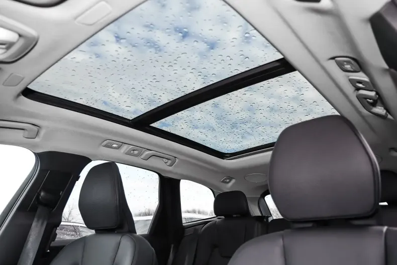 Volvo XC60 din 2023 cu 15.659 km - oferta VOL110062 - foto 14