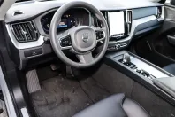 Volvo XC60 din 2023 cu 23.231 km - oferta VOL110064 - foto 4