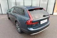 Volvo V90 Cross Country din 2023 cu 15.200 km - oferta VOL110066 - foto 2