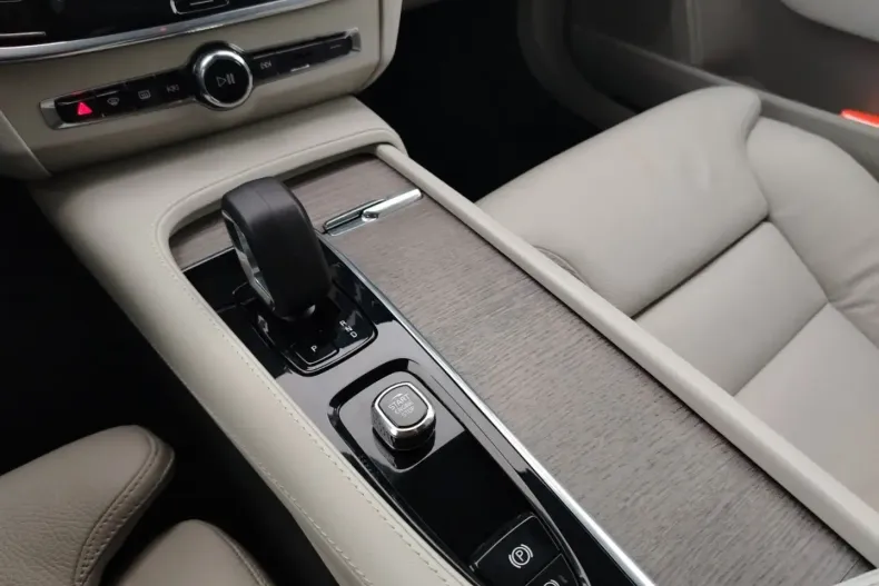 Volvo V90 Cross Country din 2023 cu 15.200 km - oferta VOL110066 - foto 12