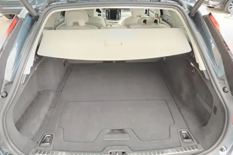 Volvo V90 Cross Country din 2023 cu 15.200 km - oferta VOL110066 - foto 15