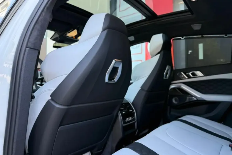 BMW X6 M din 2025 cu 50 km - oferta BMW110072 - foto 19