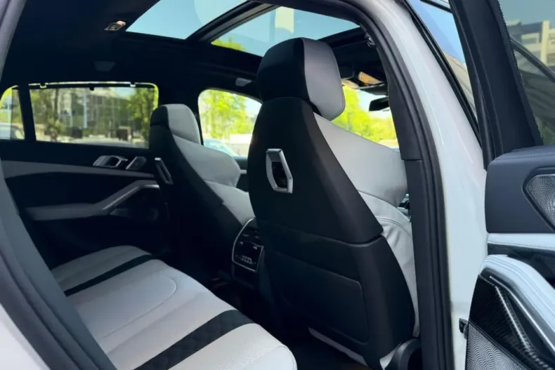 BMW X6 M din 2025 cu 50 km - oferta BMW110072 - foto 21