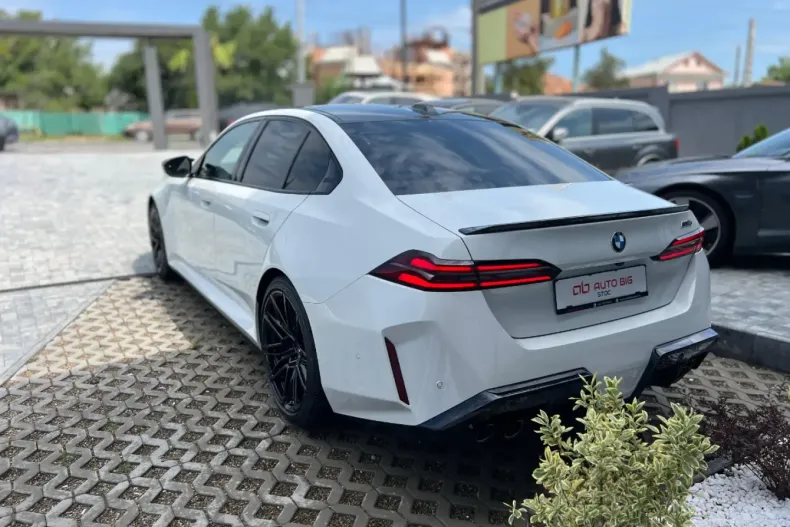 BMW M5 din 2025 cu 50 km - oferta BMW110073 - foto 12