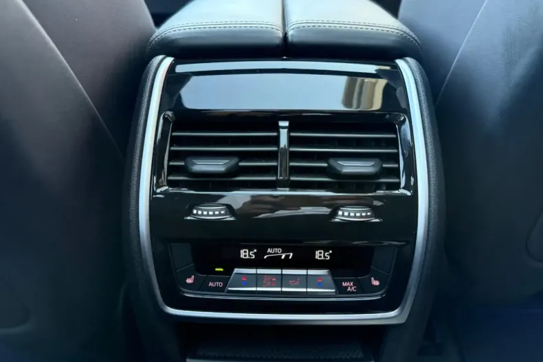 BMW X7 M60 din 2024 cu 44.693 km - oferta BMW110074 - foto 30