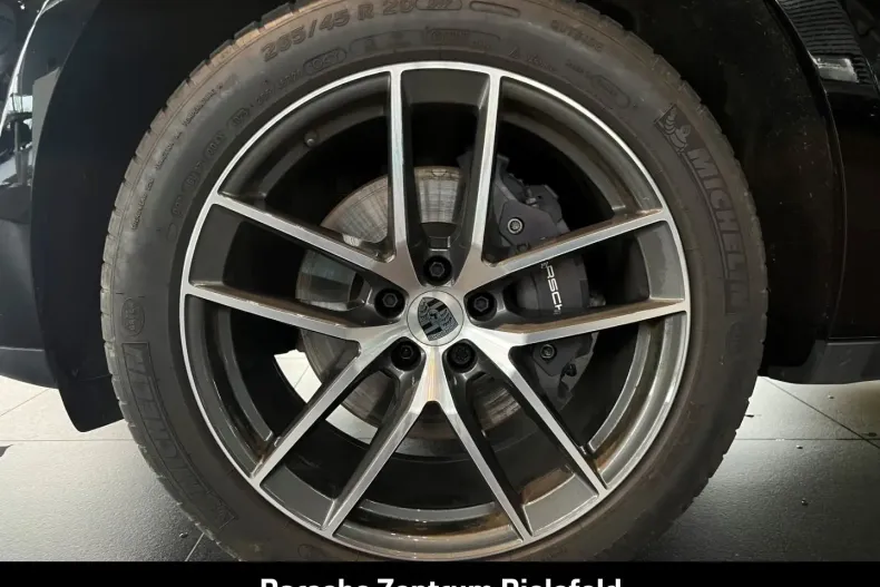 Porsche Macan din 2024 cu 21.689 km - oferta POR110079 - foto 6