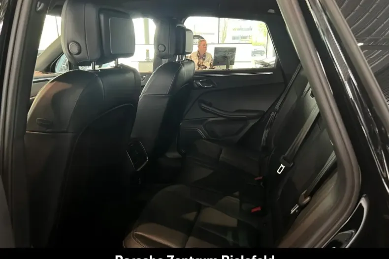 Porsche Macan din 2024 cu 21.689 km - oferta POR110079 - foto 23