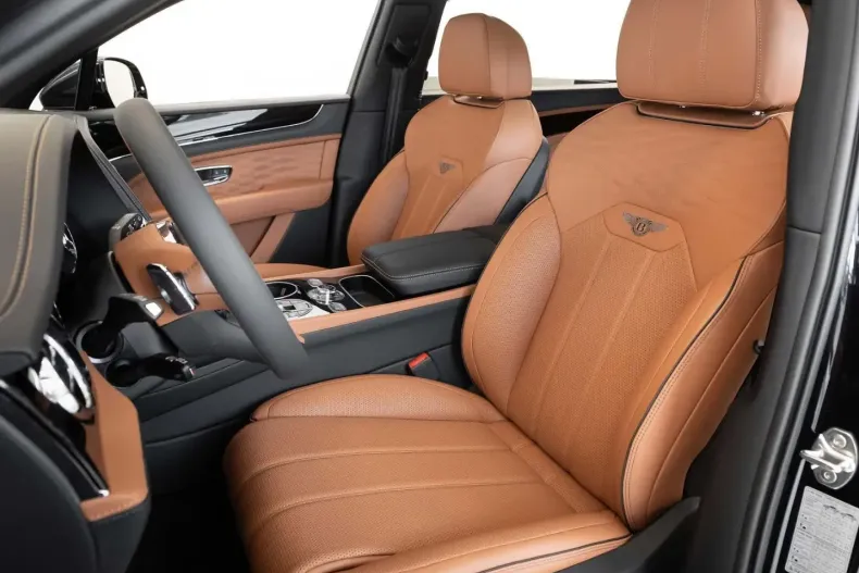 Bentley Bentayga din 2023 cu 7.900 km - oferta BEN110085 - foto 10