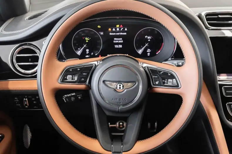 Bentley Bentayga din 2023 cu 7.900 km - oferta BEN110085 - foto 11