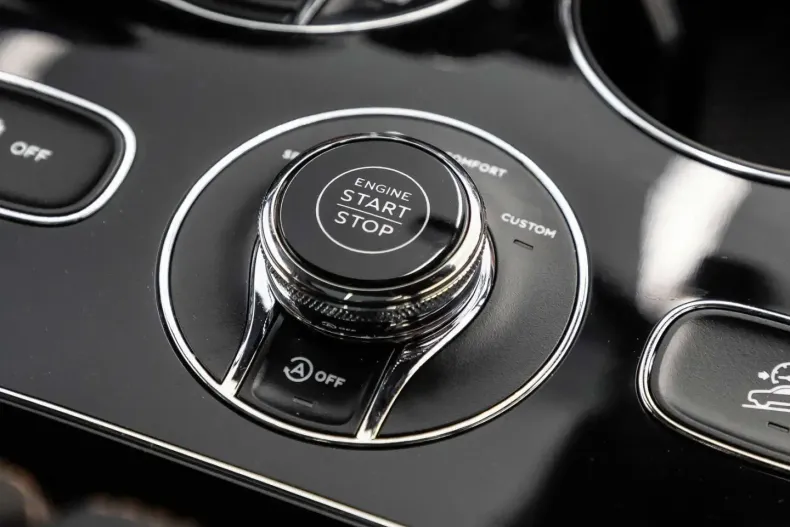 Bentley Bentayga din 2023 cu 7.900 km - oferta BEN110085 - foto 16