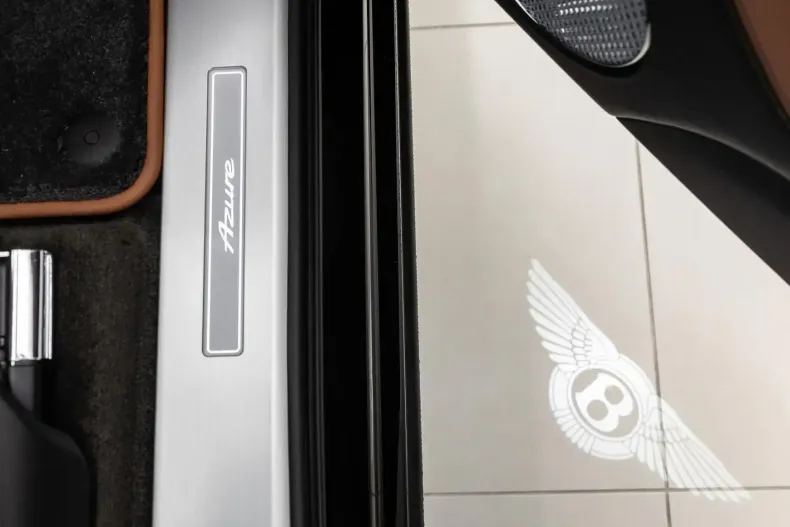 Bentley Bentayga din 2023 cu 7.900 km - oferta BEN110085 - foto 18