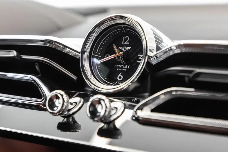 Bentley Bentayga din 2023 cu 7.900 km - oferta BEN110085 - foto 22