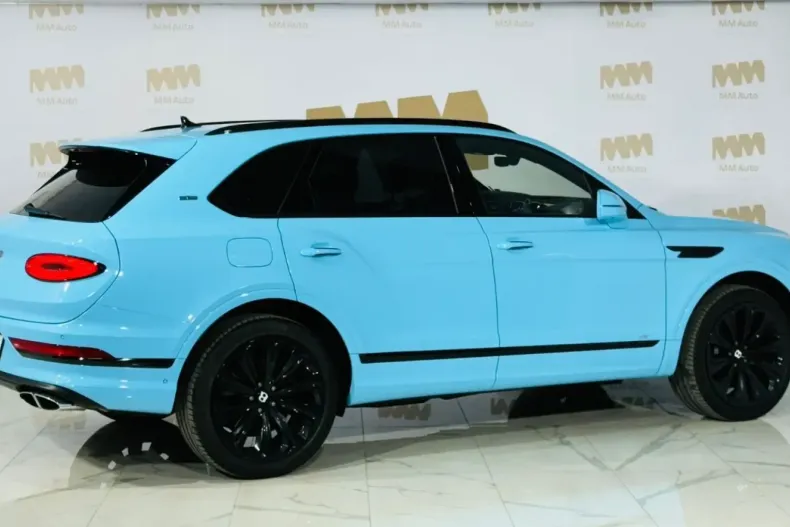 Bentley Bentayga din 2021 cu 25.000 km - oferta BEN110089 - foto 3