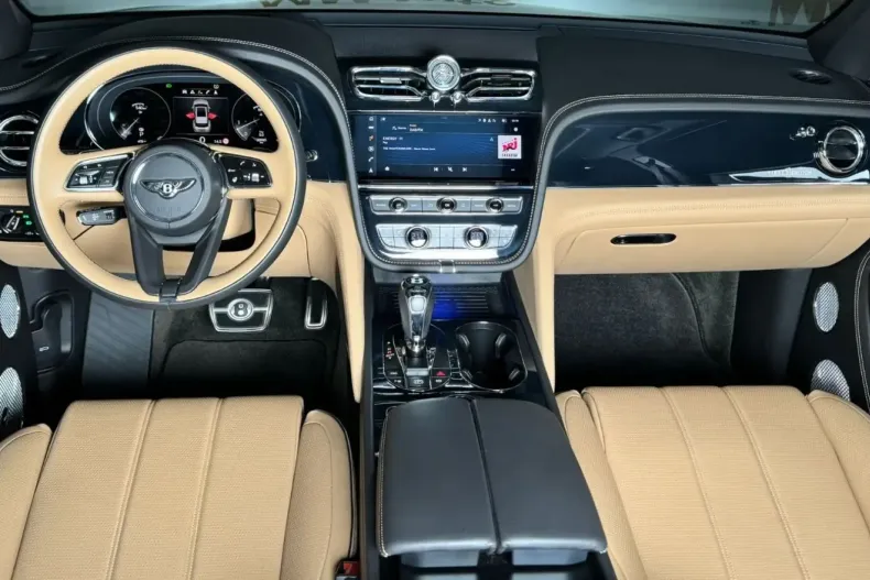 Bentley Bentayga din 2021 cu 25.000 km - oferta BEN110089 - foto 13