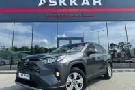 Toyota RAV4 din 2021 cu 65.437 km - oferta TOY110092 - foto 1