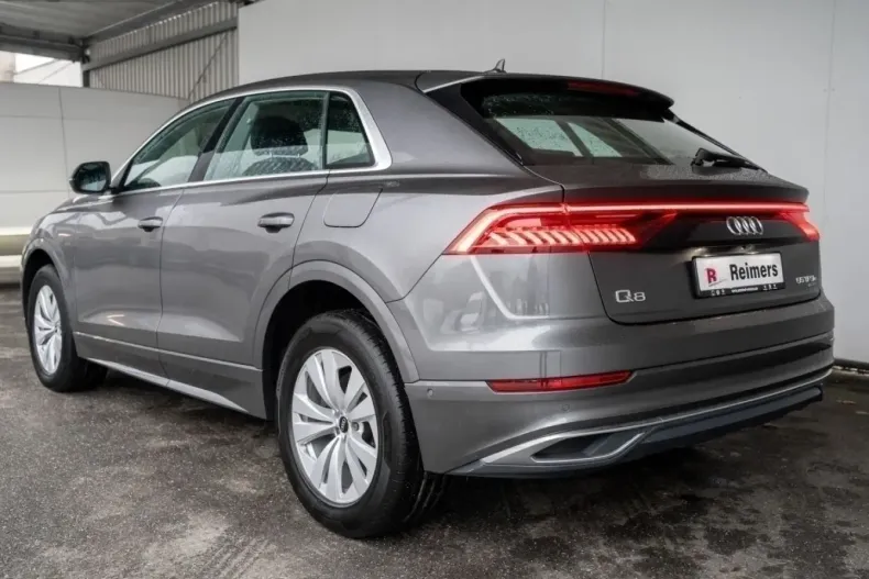 Audi Q8 din 2021 cu 20.999 km - oferta AUD110093 - foto 3