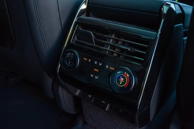 Land Rover Range Rover Sport din 2024 cu 18.381 km - oferta LAN110095 - foto 30