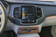 Volvo XC90 din 2021 cu 25.500 km - oferta VOL110098 - foto 13