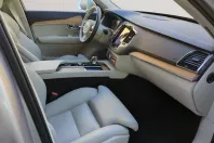 Volvo XC90 din 2021 cu 25.500 km - oferta VOL110098 - foto 25