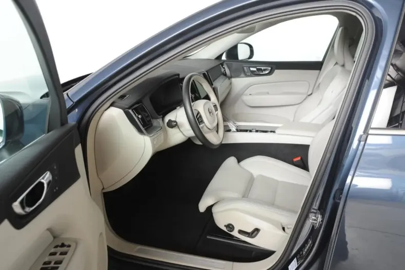 Volvo XC60 din 2021 cu 36.100 km - oferta VOL110099 - foto 9