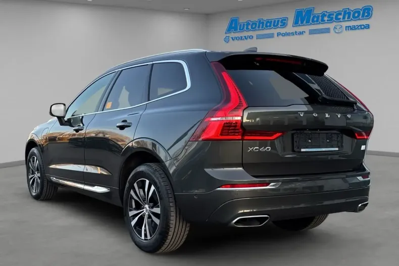 Volvo XC60 din 2020 cu 70.800 km - oferta VOL110100 - foto 3