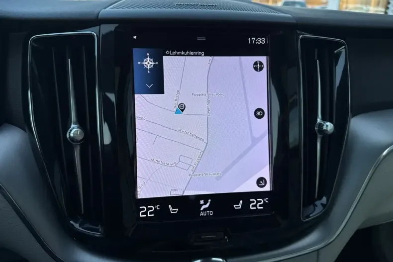 Volvo XC60 din 2020 cu 70.800 km - oferta VOL110100 - foto 17