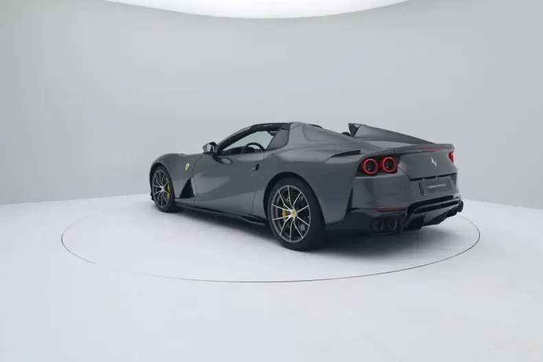 Ferrari 812 din 2022 cu 4.947 km - oferta FER110103 - foto 7