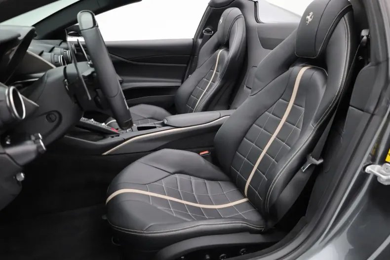 Ferrari 812 din 2022 cu 4.947 km - oferta FER110103 - foto 13