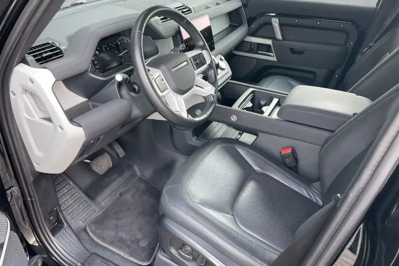 Land Rover Defender din 2022 cu 84.596 km - oferta LAN110107 - foto 13