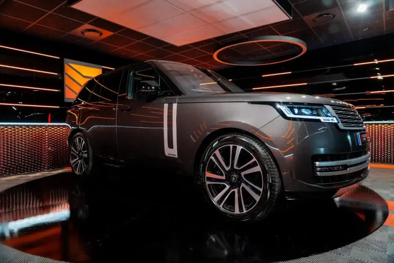 Land Rover Range Rover din 2023 cu 16.900 km - oferta LAN110111 - foto 7