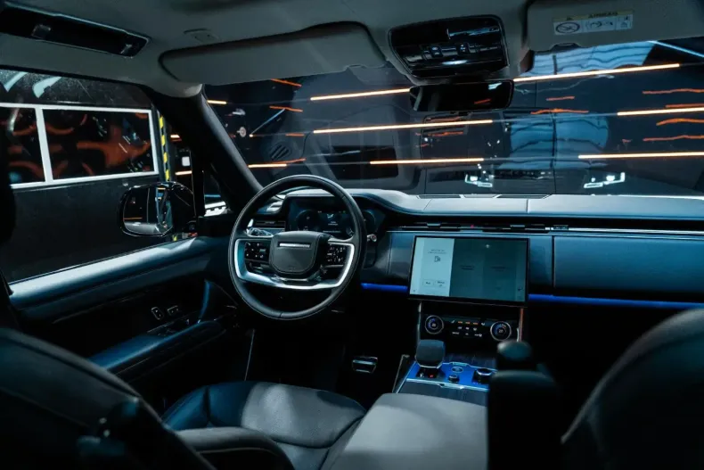 Land Rover Range Rover din 2023 cu 16.900 km - oferta LAN110111 - foto 14