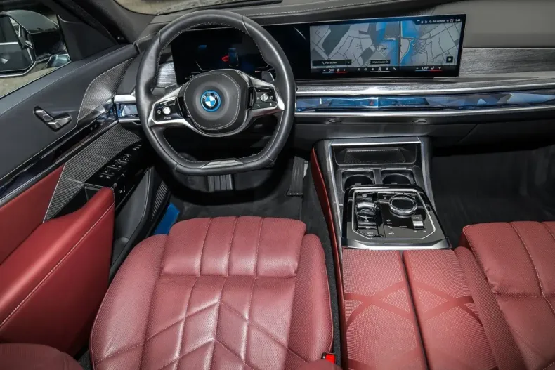 BMW 750 din 2024 cu 29.332 km - oferta BMW110113 - foto 2