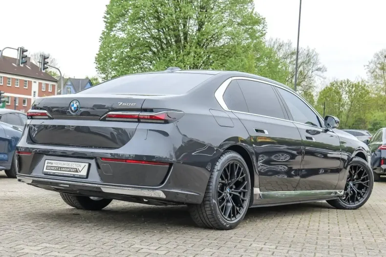 BMW 750 din 2024 cu 29.332 km - oferta BMW110113 - foto 11