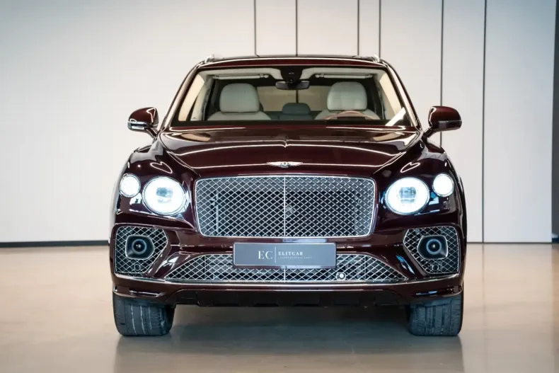Bentley Bentayga din 2023 cu 42.000 km - oferta BEN110114 - foto 2