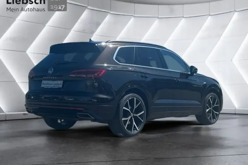 Volkswagen Touareg din 2023 cu 67.700 km - oferta VOL110115 - foto 5