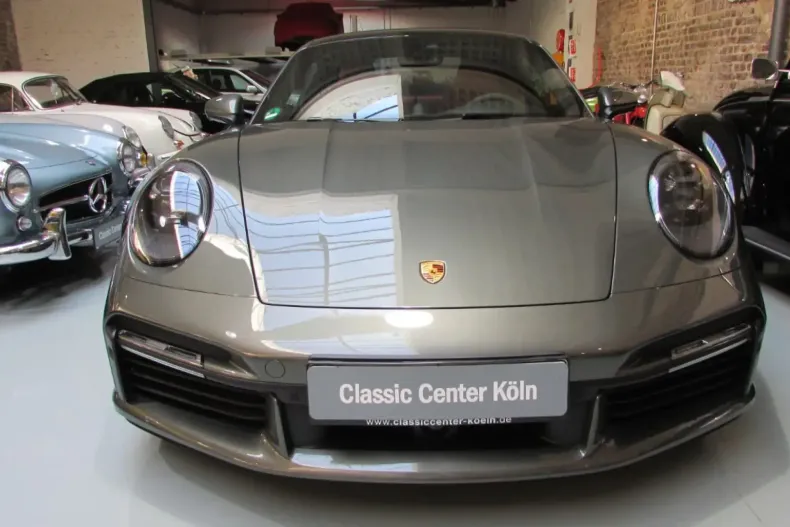 Porsche 992 din 2022 cu 14.500 km - oferta POR110116 - foto 9