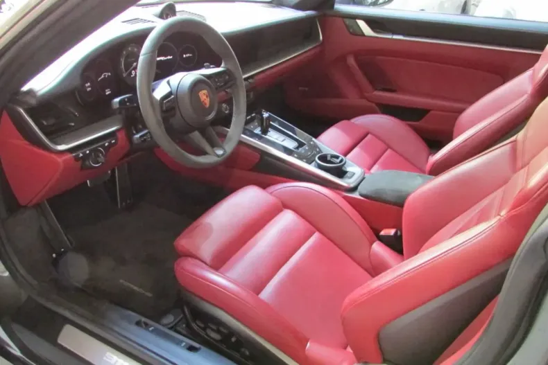 Porsche 992 din 2022 cu 14.500 km - oferta POR110116 - foto 11