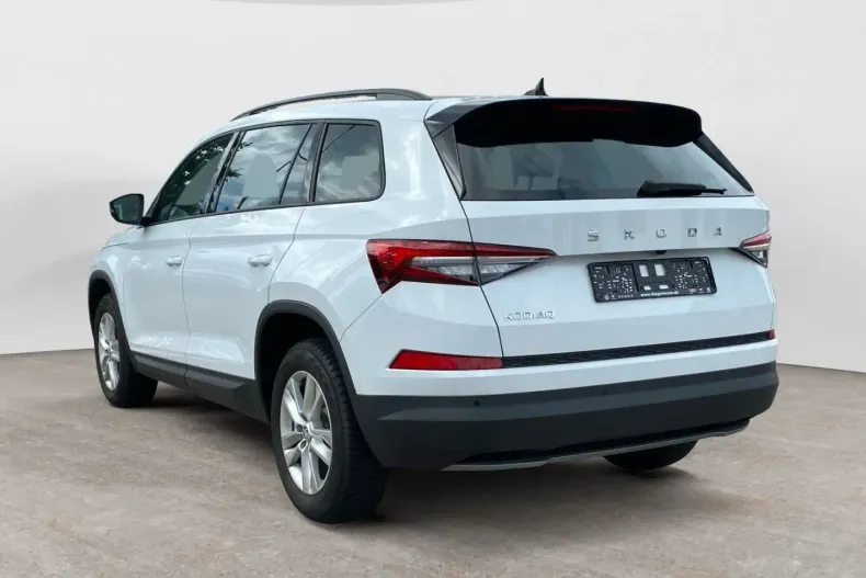 Skoda Kodiaq din 2023 cu 30.279 km - oferta SKO110124 - foto 4