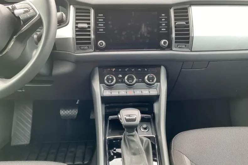 Skoda Kodiaq din 2023 cu 30.279 km - oferta SKO110124 - foto 13