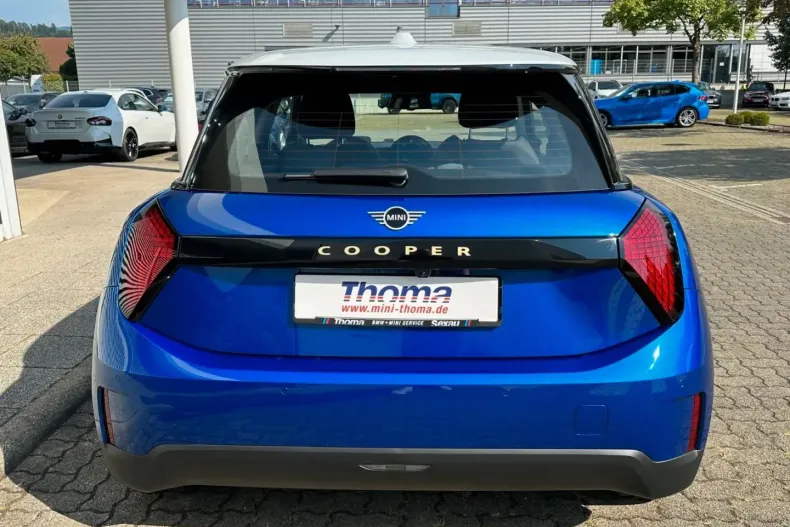 MINI Cooper din 2024 cu 4.900 km - oferta MIN110126 - foto 4