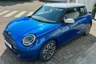 MINI Cooper din 2024 cu 4.900 km - oferta MIN110126 - foto 7