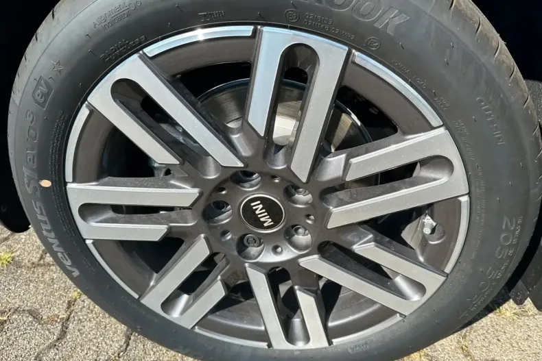 MINI Cooper din 2024 cu 4.900 km - oferta MIN110126 - foto 26