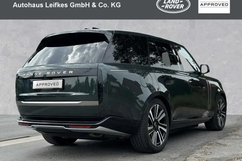 Land Rover Range Rover din 2024 cu 4.900 km - oferta LAN110136 - foto 2