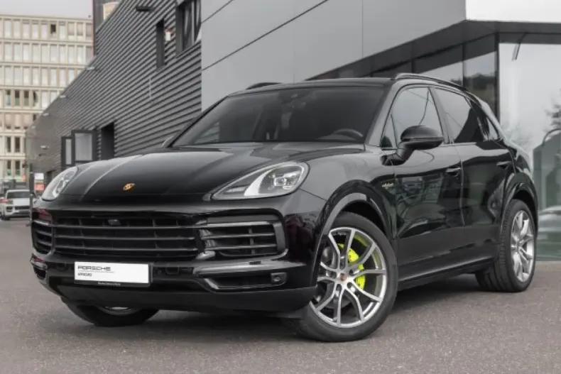 Porsche Cayenne din 2023 cu 21.000 km - oferta POR110141 - foto 2