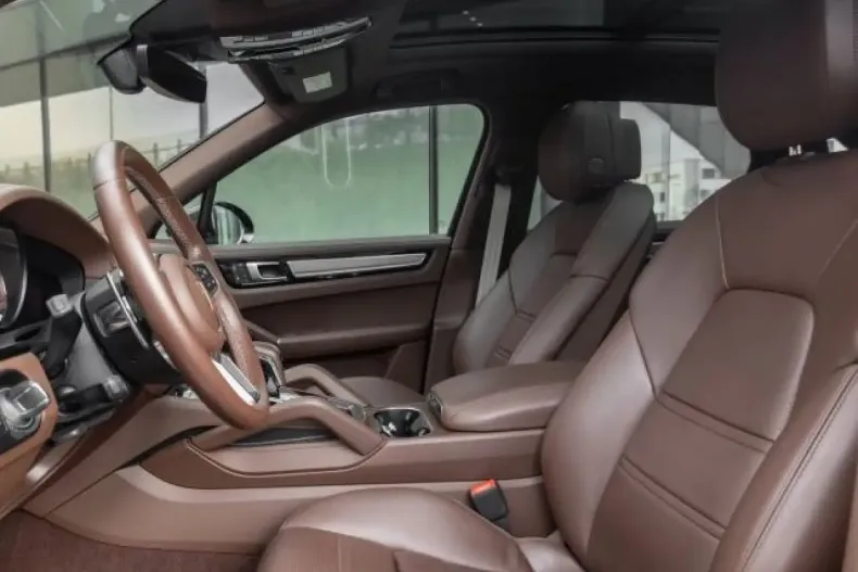 Porsche Cayenne din 2023 cu 21.000 km - oferta POR110141 - foto 8