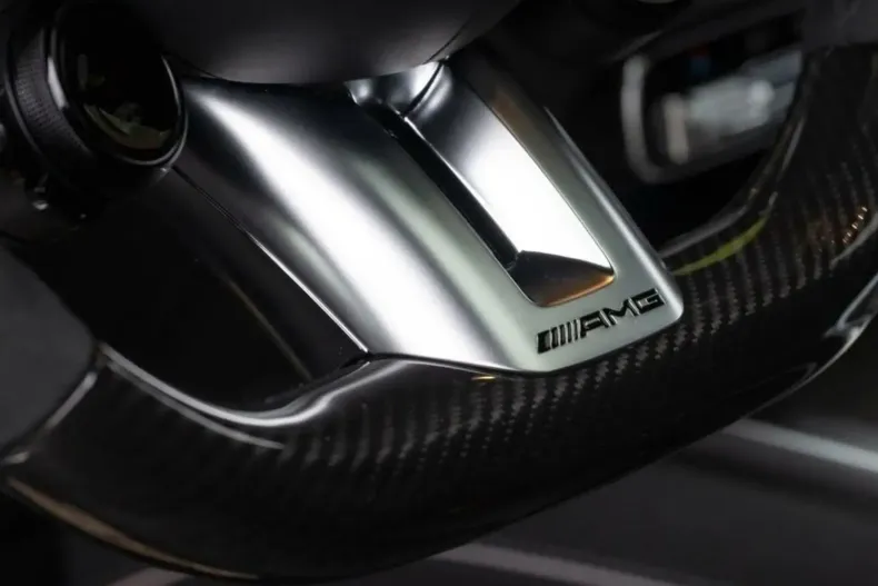 Mercedes-Benz G 63 AMG din 2025 cu 30 km - oferta MER110143 - foto 9