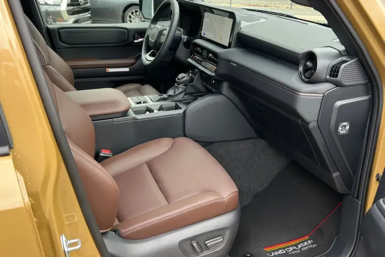 Toyota Land Cruiser din 2024 cu 25 km - oferta TOY110147 - foto 5