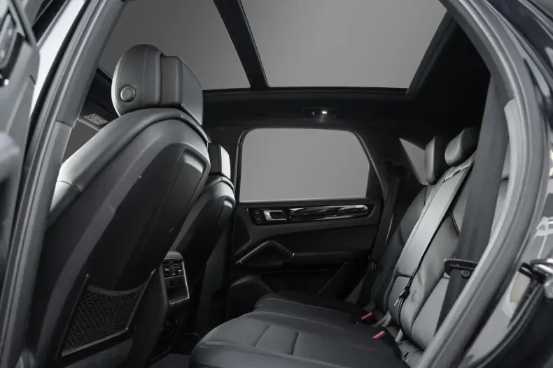 Porsche Cayenne din 2021 cu 145.593 km - oferta POR110151 - foto 17