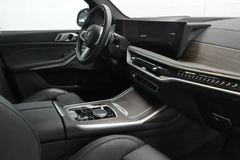 BMW X7 din 2024 cu 21.662 km - oferta BMW110155 - foto 5