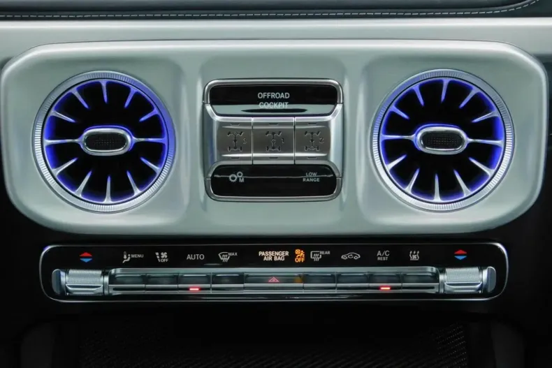 Mercedes-Benz G 63 AMG din 2024 cu 3.250 km - oferta MER110157 - foto 13